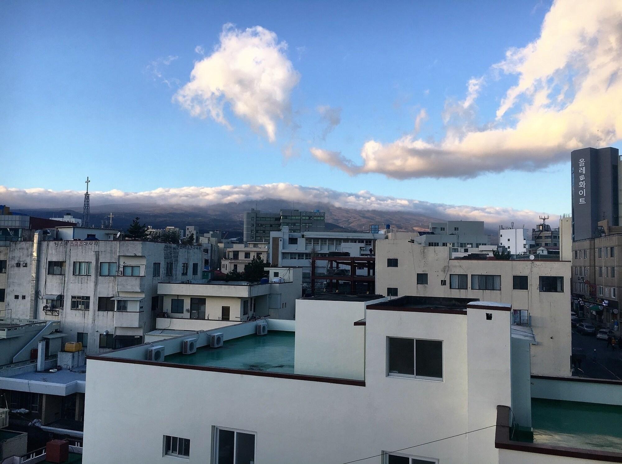 Hotel Good Inn Seogwipo Bagian luar foto
